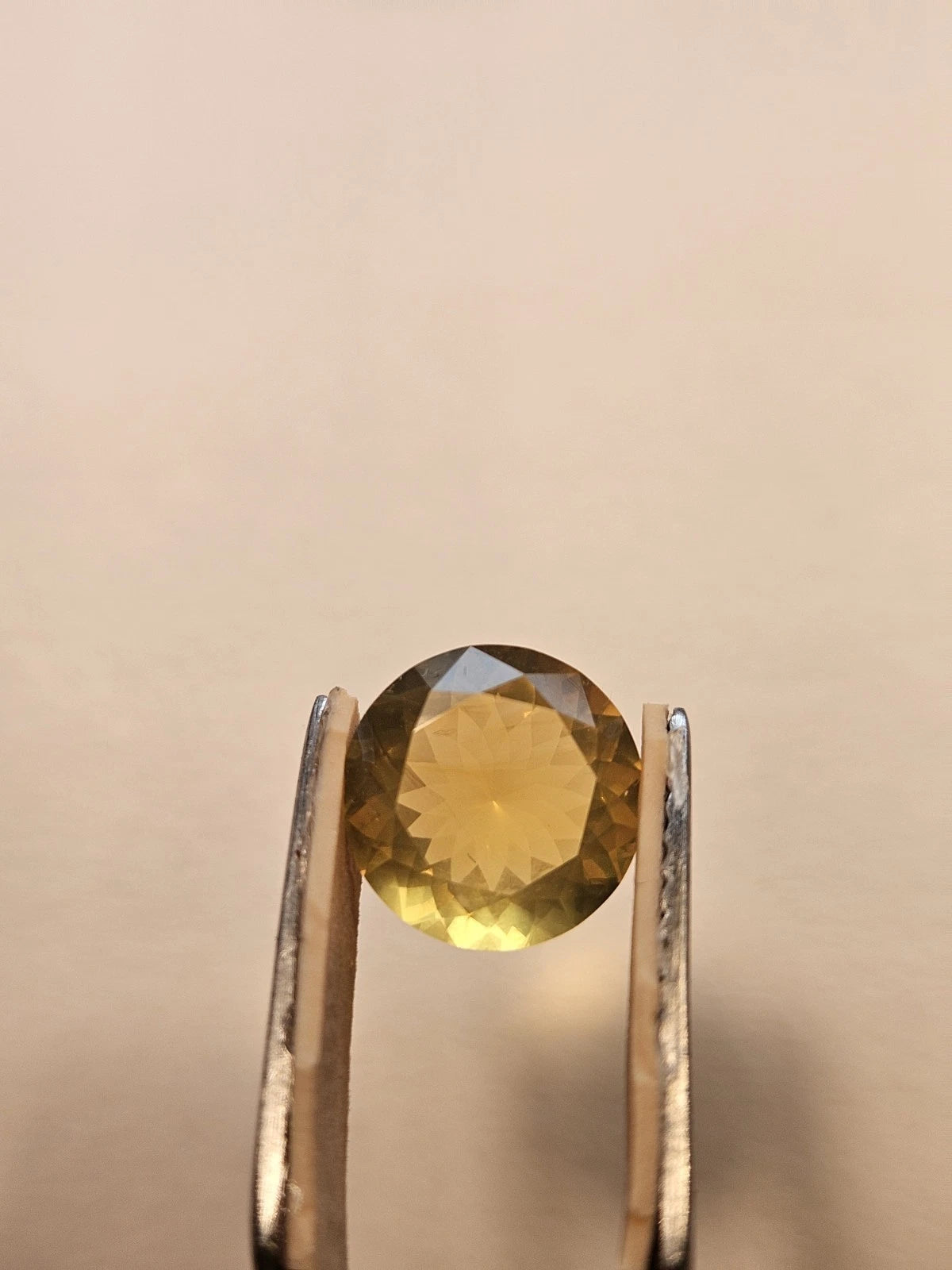 OREGON FIRE OPAL 3.36ct 10.5mm Round. Juniper Ridge OFO6